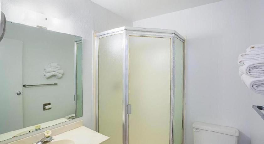 Fairbridge Inn Moscow Bagian luar foto